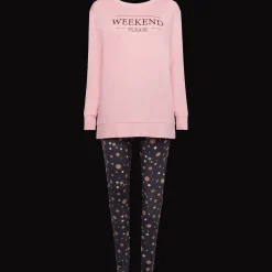 Vêtements*Action Tenue d'intérieur